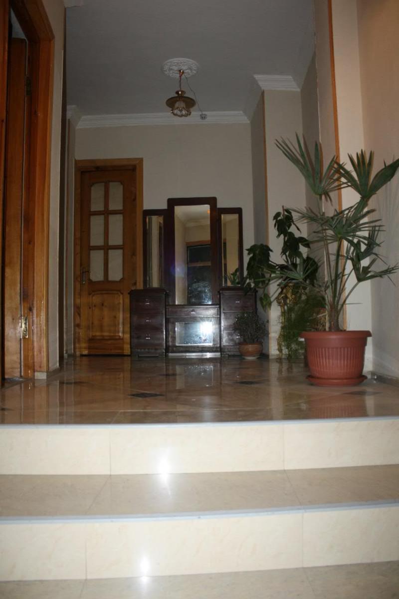 Hotel Valiko Tiflis Exterior foto